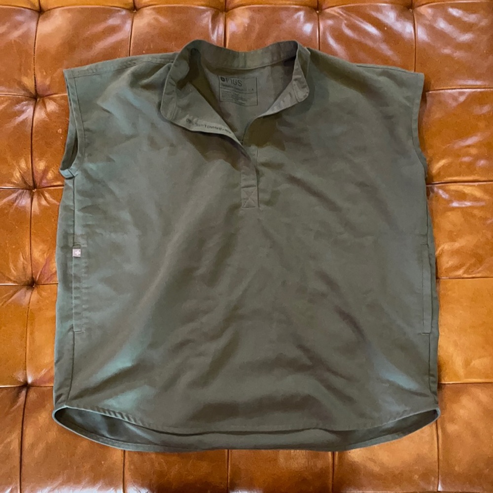 Figs rafaela moss green scrub top